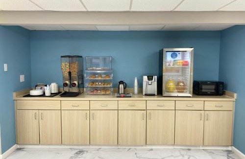 Farmington Hotel | Budget-Friendly Stay at Farmington Inn with Accessibility