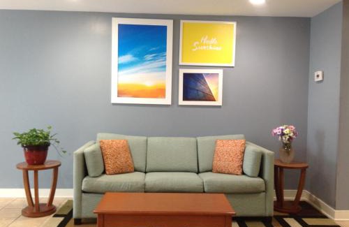 Glen Allen Hotel | Convenient Days Inn by Wyndham in Glen Allen, Richmond North