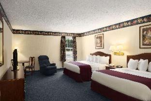 Grayling Hotel | Comfortable Stay at Days Inn by Wyndham Grayling