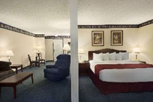 Grayling Hotel | Comfortable Stay at Days Inn by Wyndham Grayling