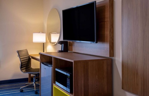 Grayson Hotel | Family-Friendly Days Inn by Wyndham Grayson - 9/10 Score
