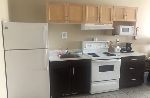 Hinton Hotel | Eco-Friendly Comfort at Days Inn by Wyndham Hinton