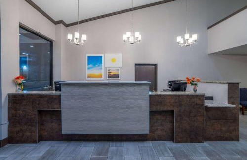 Lakeview Hotel | Family-Friendly Days Inn near Manassas Battlefield