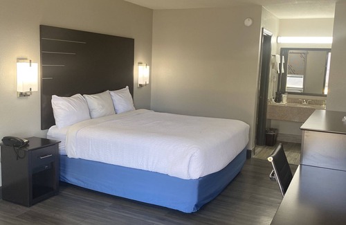 Kreole Hotel | Budget-Friendly Days Inn by Wyndham Moss Point Pascagoula