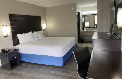 Kreole Hotel | Guest Rated 10/10: Days Inn by Wyndham Moss Point