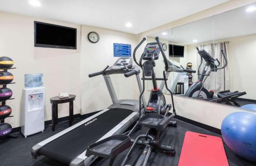 Newberry Hotel | Pet-Friendly Days Inn by Wyndham in Newberry, SC