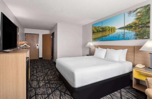 Ogallala Hotel | Pet-Friendly Days Inn by Wyndham Ogallala for Families