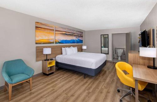 St. George Hotel | Comfortable Days Inn by Wyndham St George - Pet Friendly Stay