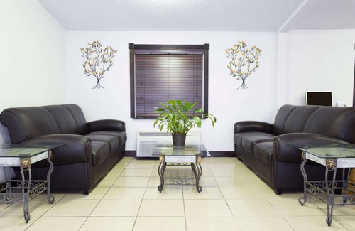 Northwest Hotel | Convenient Days Inn near Virginia Beach Town Center