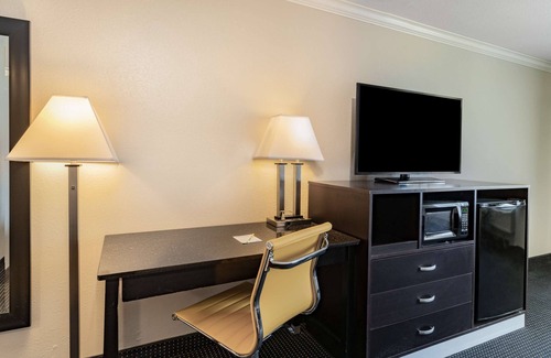 Winnemucca Hotel | Eco-Friendly Comfort at Days Inn by Wyndham Winnemucca