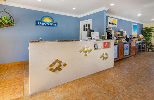 Winnemucca Hotel | Discover Family-Friendly Comfort at Days Inn Winnemucca