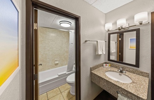 Winona Hotel | Eco-Friendly Days Inn by Wyndham Winona with Breakfast Included