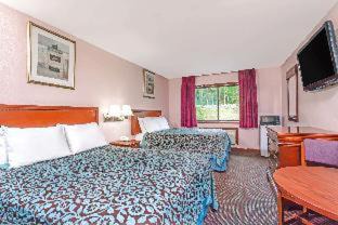 Wurtsboro Hotel | Comfortable Stay at Days Inn by Wyndham Wurtsboro