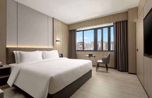 Chikan District Hotel | Budget-Friendly Days Inn by Wyndham in Zhanjiang Zone