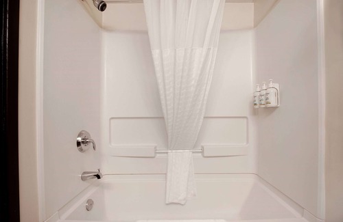 Prince Albert Hotel | Relaxing Stays at Days Inn & Conference Centre Prince Albert