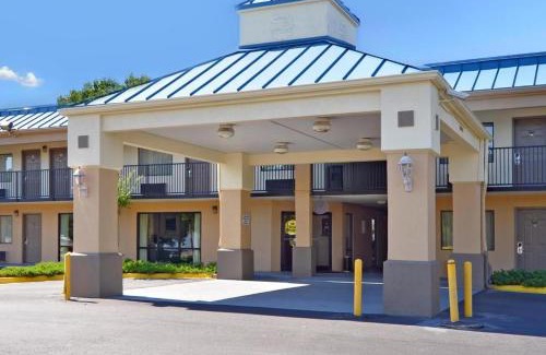 Little Rock Hotel | Days Inn Little Rock South