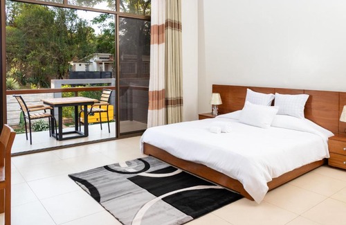 Kigali Apartment | Inviting Days Inn Star Apartments with Breakfast & Kitchen