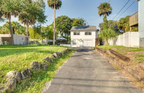 Smith's Memento Apartment | Convenient Daytona Beach Apartment Steps from Main Street Pier