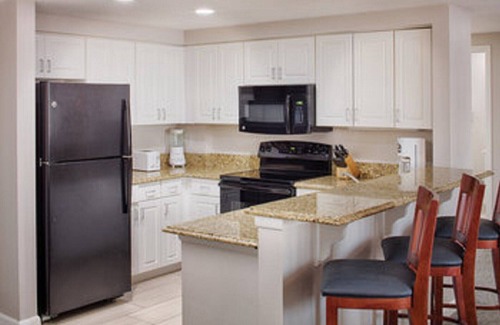 Daytona Beach Condo | Exclusive 2 Bedroom Condo at Daytona Beach for Events