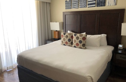 Ormond Shores Resort | Oceanfront Comfort at Daytona's Ormond Beach Resort