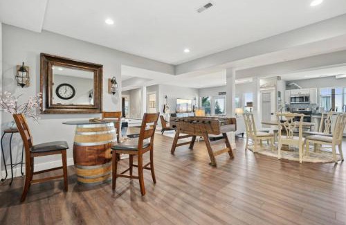 Amity House | Relax and Unwind at Daze Off Amity with Hot Tub Access