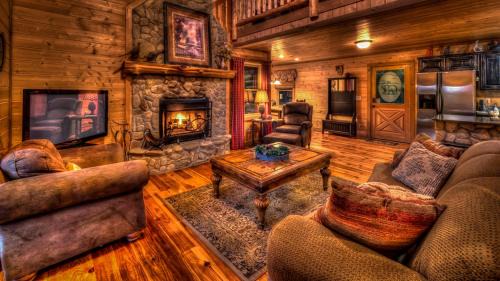 Morganton House | Relax at Daze Off: Pet and Child-Friendly Retreat