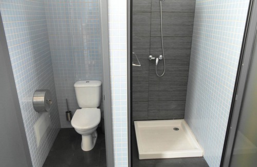 Ribeira Brava Bed & Breakfast | Relax at Dazkarizeh 73: Premier Poolside Retreat