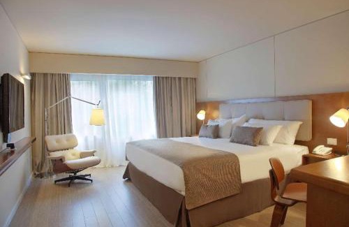 Punta Carretas Hotel | Experience Dazzler by Wyndham Montevideo: 4-Star Ocean Retreat