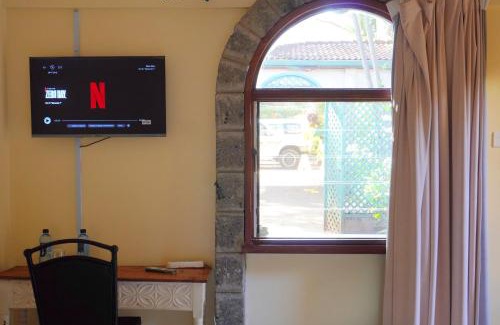 Gigiri House | Explore DB Space: Pet-Friendly Stays with Breakfast Included