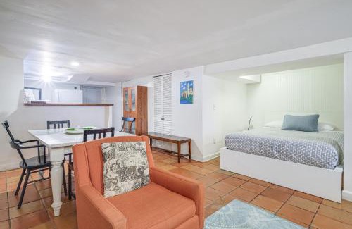 Le Droit Park Apartment | Modern DC Apartment with Smart TV Near National Mall