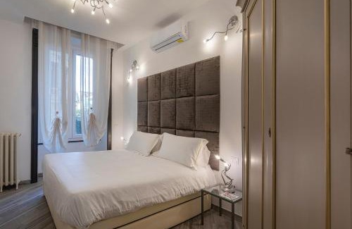 Maddalena Apartment | DClass apartments Genova Acquario White