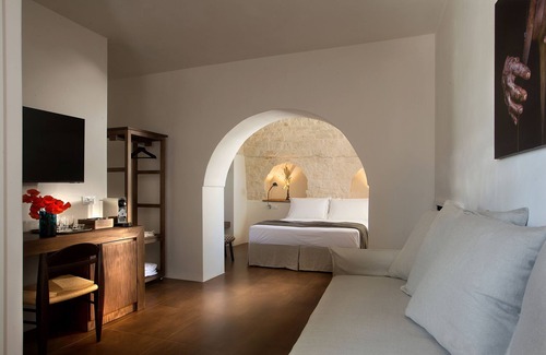 Ostuni Bed & Breakfast | Experience Ddò Relais di Puglia: Rated 9.8 with Spa & Pool