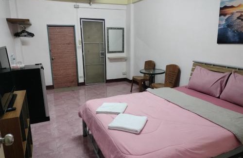 Rangsit House | Budget-Friendly DD Mansion: Pet Friendly & Family Amenities