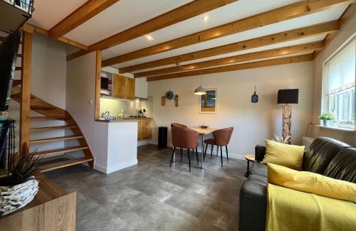 Baaiduinen House | De Bakkerij: Ocean View Retreat with Family-Friendly Amenities
