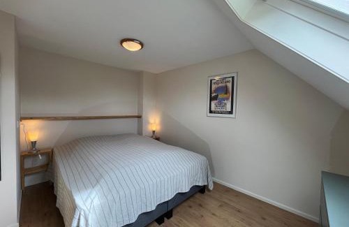 Baaiduinen House | De Bakkerij: Ocean View Retreat with Family-Friendly Amenities