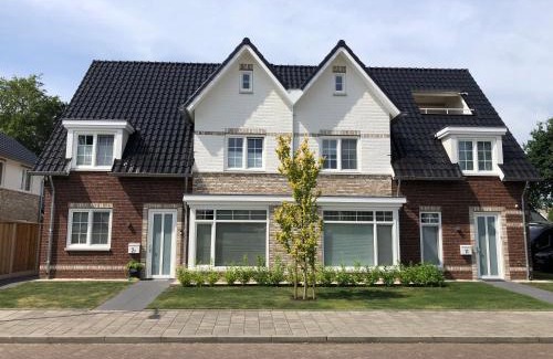 Deurningen Apartment | Discover De Bakkerij: Guest Rated 9.6 with Breakfast Included