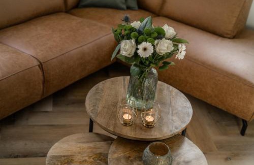 Boekt House | Discover De Dommelhoeve: Pet-Friendly Retreat with Hot Tub
