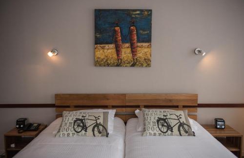 Oostburg Hotel | Discover De Eenhoorn: A Family-Friendly 4-Star Retreat