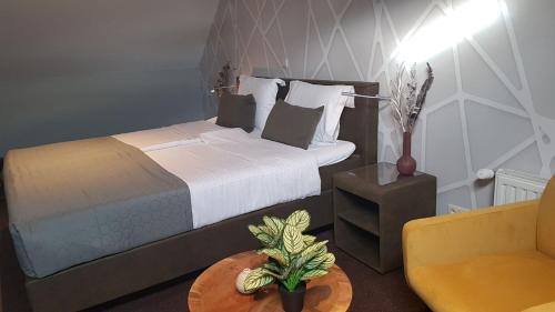 Oostburg Hotel | Discover De Eenhoorn: A Family-Friendly 4-Star Retreat