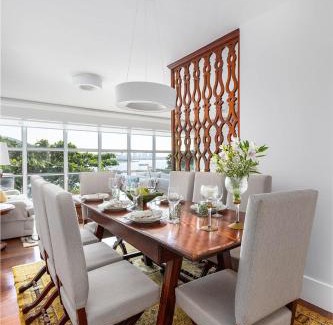Urca Apartment | Oceanview Apartment with Sugarloaf Views, Rated 9.8/10