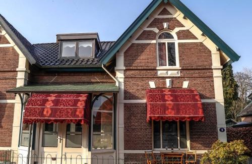 Apeldoorn Bed & Breakfast | De Grift: Guest Rated 9.2 with On-Site Dining Options