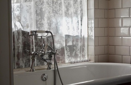 Nieuw-West Hotel | Discover De Hartelust: Accessible, Family-Friendly Retreat