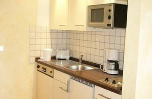 Ilbesheim Bed & Breakfast | Cozy 2-Bed Apartment at Weingut-Gästehaus Hans Dieter Bosch
