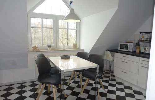 Timmendorf Apartment | Oceanfront Getaway at Apartment SEA TIME in Timmendorf-Dorf