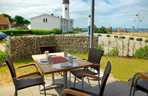 Insel Poel Apartment | Harbor View Retreat: App. AUSTERNPERLE with Pet-Friendly Amenities