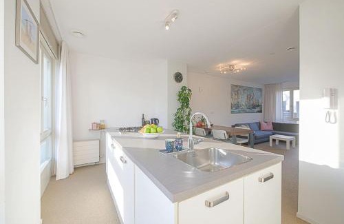 Den Helder Apartment | Pet-Friendly Retreat at De Jutter | 4-Star Comfort Awaits