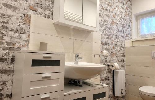 Klausdorf Apartment | Discover Ferienhaus Kranichzauber: Guest Rated 9/10