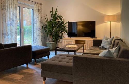 Barhoft House | Family-Friendly Retreat at Ferienhaus am Hafen