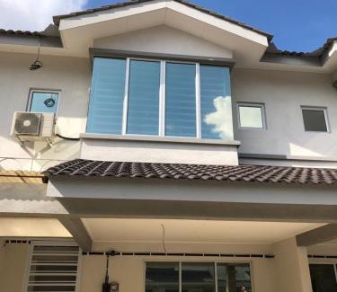 Ulu Kinta House | Family-Friendly De Little Cabin Near Sunway Lost World