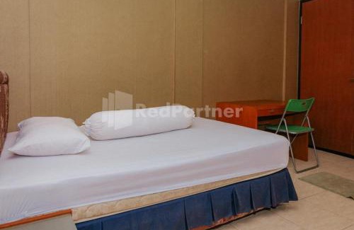 Senayan Hotel | Budget-Friendly Stay at De Lugano SCBD Syariah Mitra